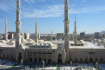 Mešita Masjid al-Nabawi, Medina, Saudská Arábia. Zdroj: Wikipedia.