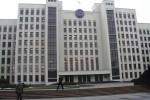 Minsk – sídlo bieloruského parlamentu. Zdroj: http://pictures.exploitz.com